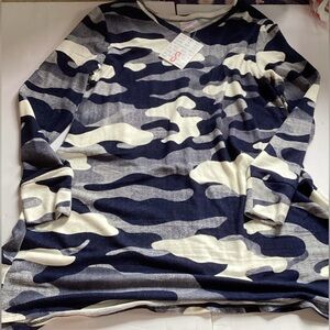 LuLaRoe Blue Camo Long Sleeve Tunic